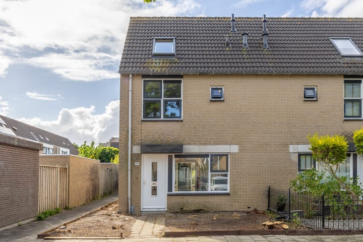 Hazenburglaan 97 in Hoofddorp foto