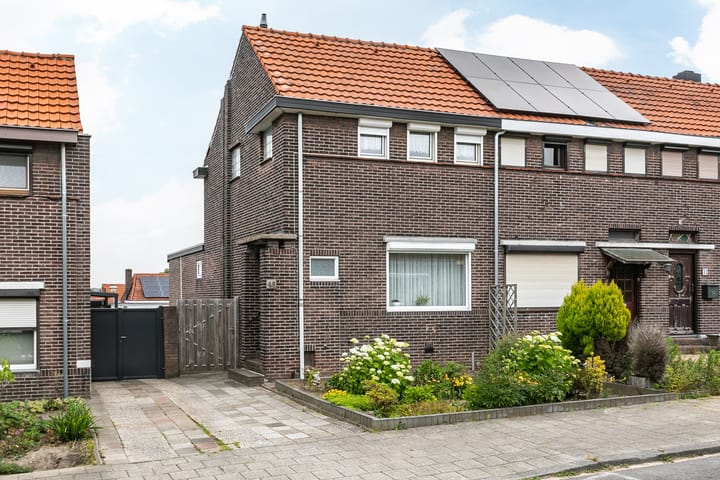 Hazenkampstraat 48 in Brunssum