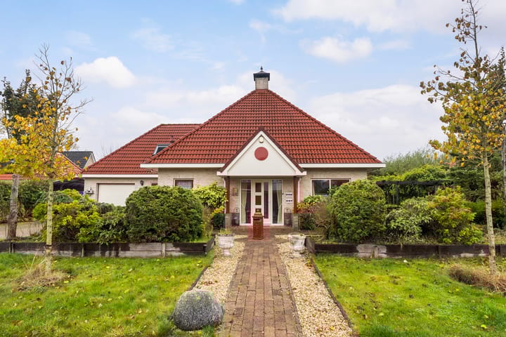 Photo of property Hazzelnútstrjitte 15, Stiens