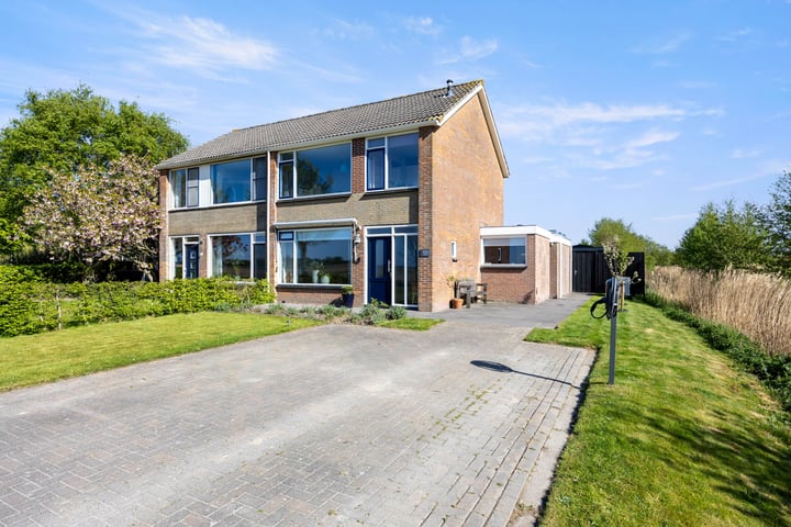 Hearewei 11C in Minnertsga