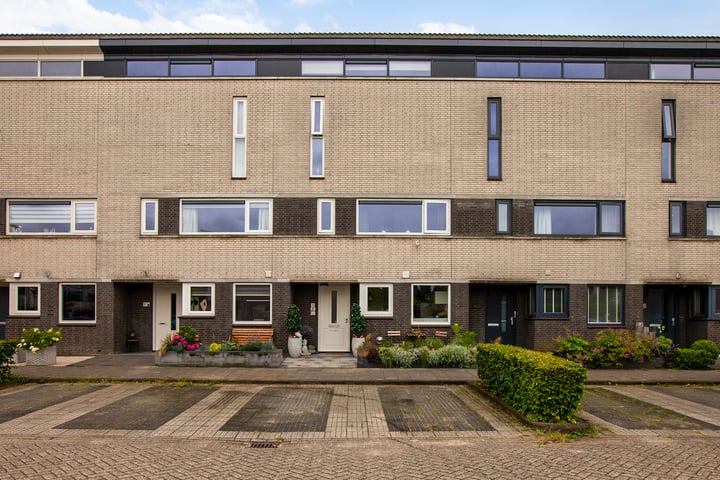 Photo of property Hector Malotweg 31, Woerden