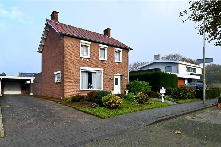 Heerbaan 4 in Heel