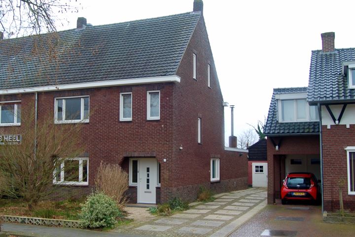 Heerbaan 43 in Heel