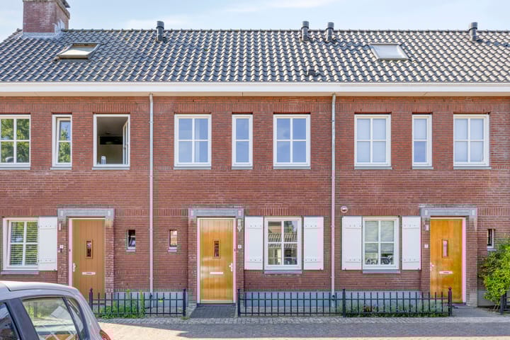 Heeren van Zeventienplein 8 in Sint-Michielsgestel