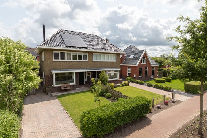 Photo of property Heereweg 26, Aduard