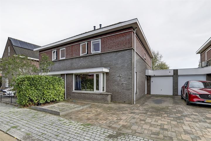 Heermanstraat 8 in Oud-Vossemeer