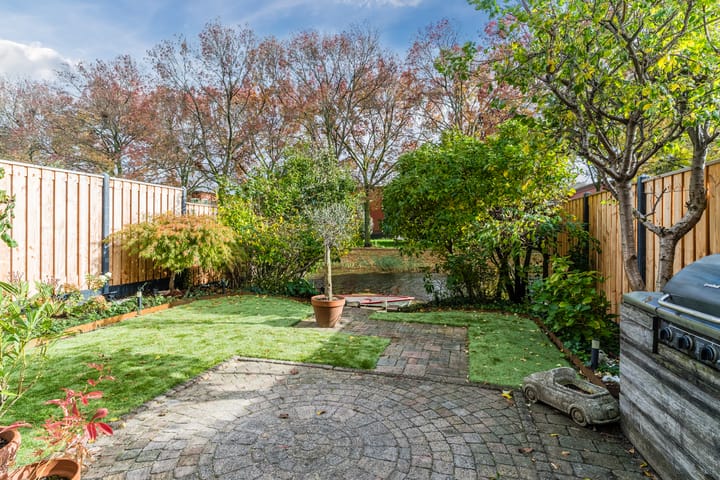 Heersdijk 61 in Hoogvliet Rotterdam