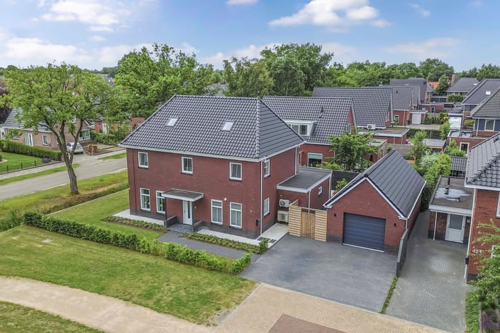 Photo of property Hege Kamp 44, Ureterp