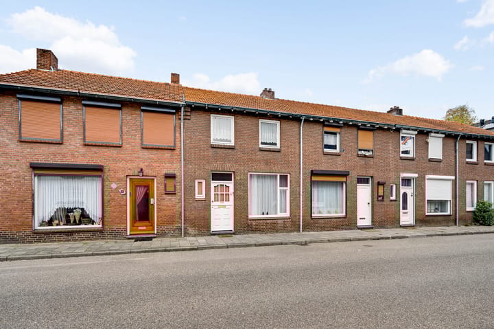 Heidebaan 10 in Roermond photo