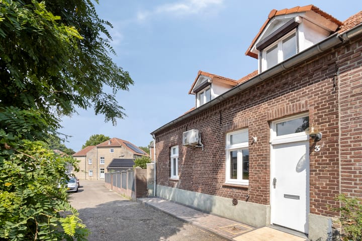 Photo of property Heidesteeg 3, Roermond