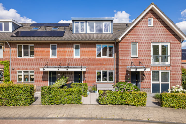 Photo of property Heidetuin 24, Houten