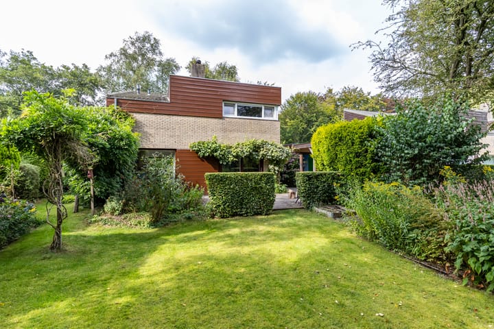 Photo of property Heije Schaperloane 16, Feanwâlden