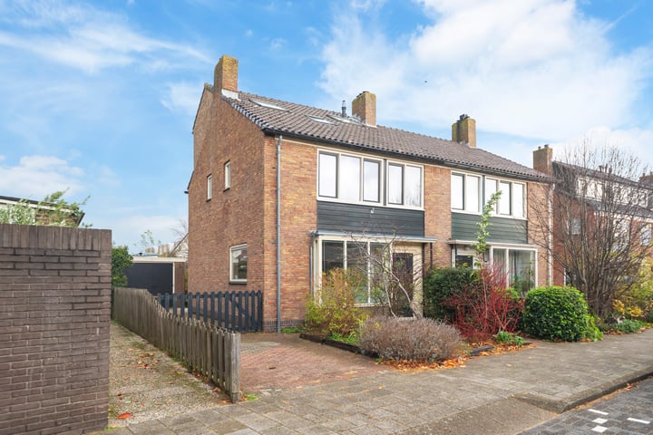 Heirweg 1A in Velsen-Noord