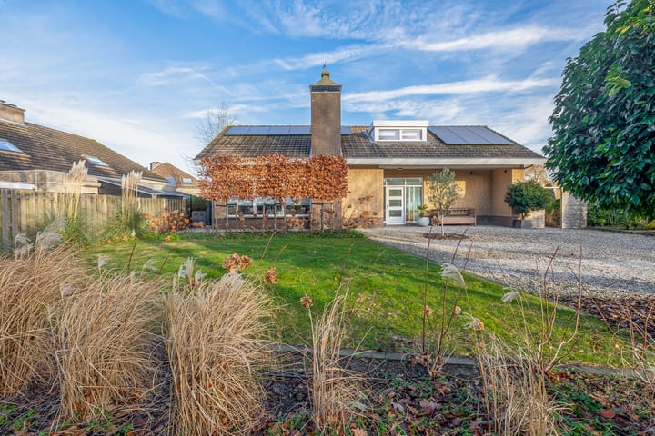 Heistraat 240 in Sprang-Capelle