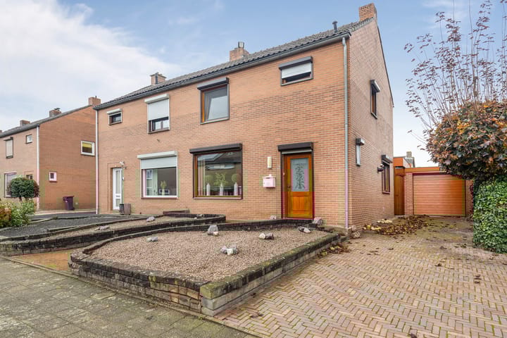 Photo of property Heiveldstraat 23, Elsloo