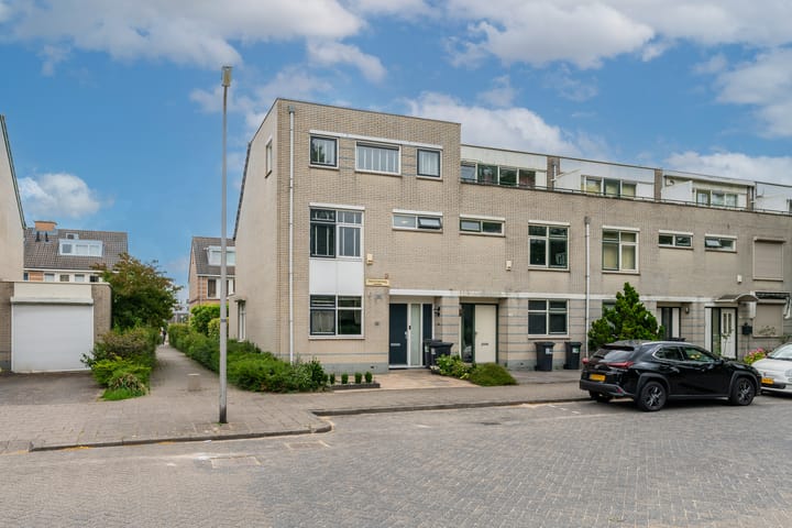 Photo of property Heivlinderweg 1, Diemen