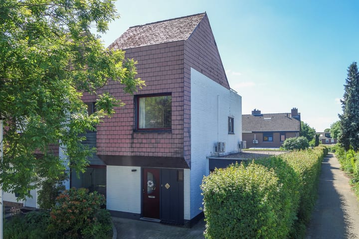 Photo of property Hekerbeek 20, Geleen