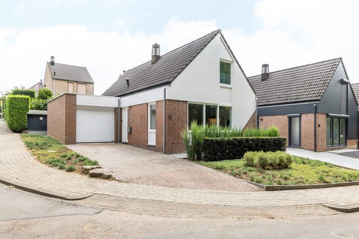 Photo of property Hekerbeekweg 22, Valkenburg
