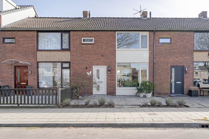 Helene Swarthplantsoen 18 in Hazerswoude-Rijndijk