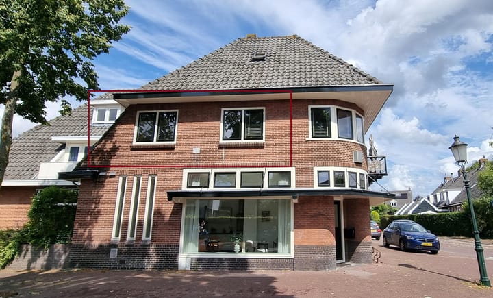 Hellingstraat 1c in Huizen