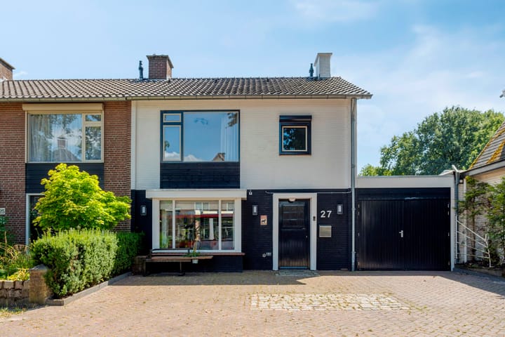 Helmondsestraat 27 in Bakel