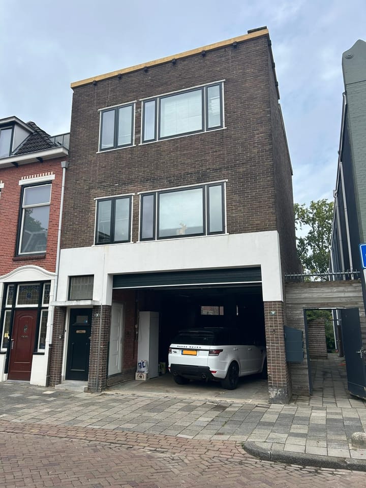 Helper Oostsingel 26 in Groningen