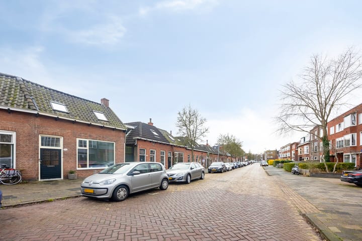 Helper Oostsingel 75 in Groningen