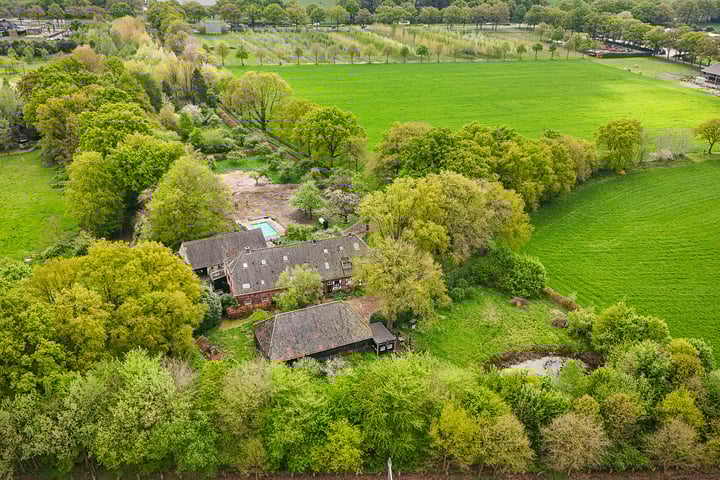 Helvoirtseweg 186A in Vught