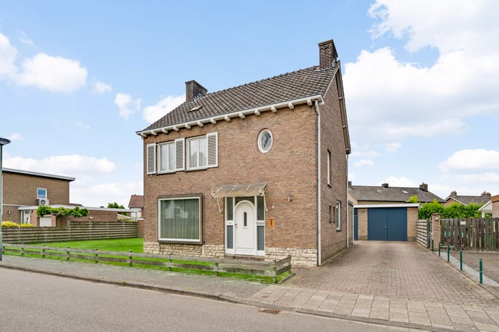 Hemelboomlaan 13 in Bunde