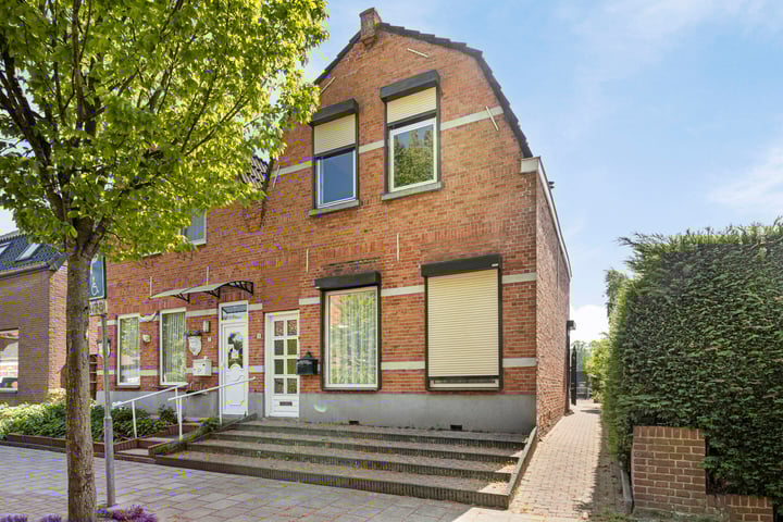 Hemelstraat 9 in Sint Jansteen