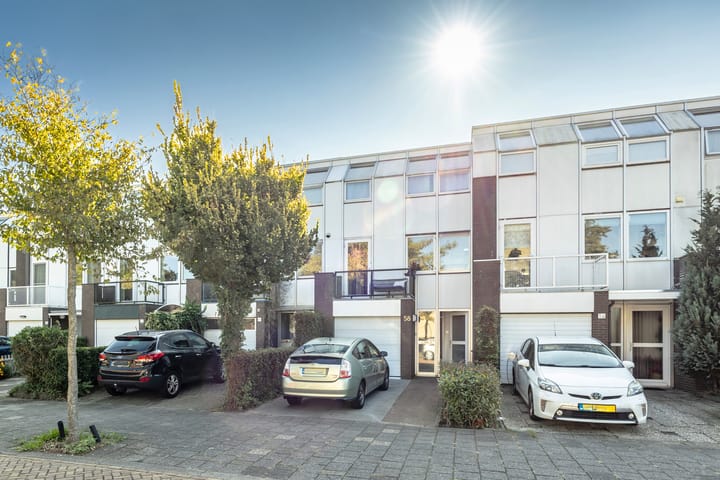 Hendrik van Boeijenlaan 58 in Voorburg