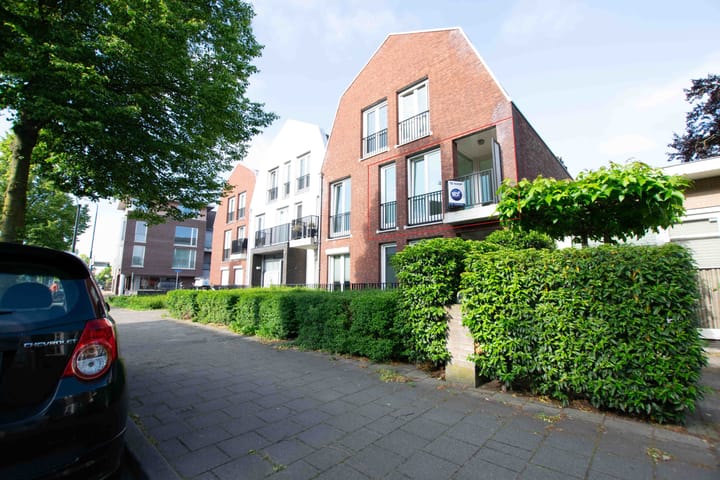 Hendrik Veenemanstraat 3f in Son en Breugel