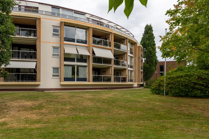 Hendrikus Chabotstraat 98 in Sprang-Capelle