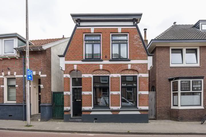 Photo of property Hengelosestraat 15, Oldenzaal