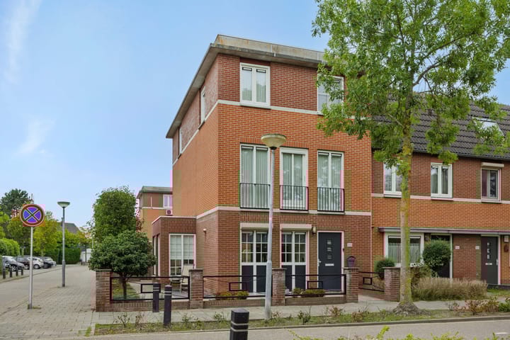 Hengmeng 100 in 's-Hertogenbosch