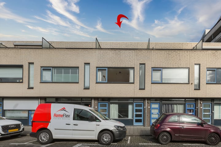 Photo of property Henk Speksnijderstraat 19, Rotterdam