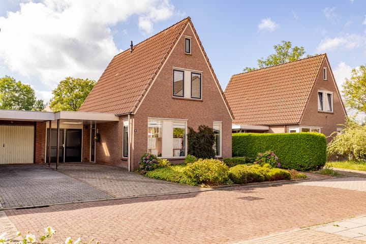 Hennepkamp 4 in Hoogeveen