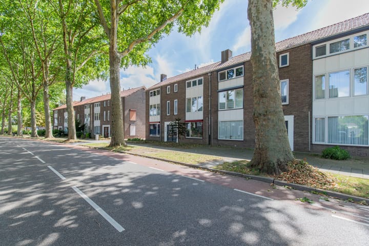 Henri Hermanslaan 44 in Geleen