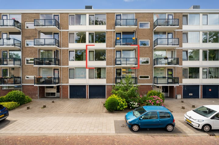 Photo of property Henri Polakstraat 86, Dordrecht