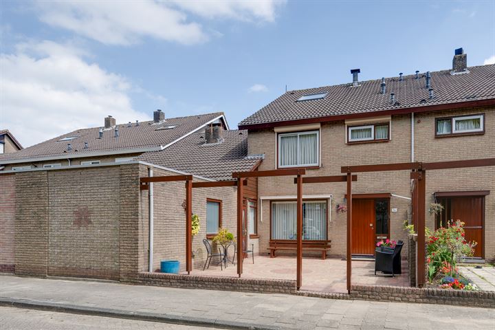 Henricus Rolstraat 14 in Volendam