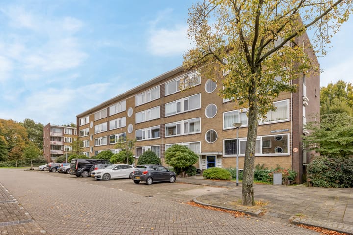 Henriëtte Roland Holsthof 68 in Weesp foto