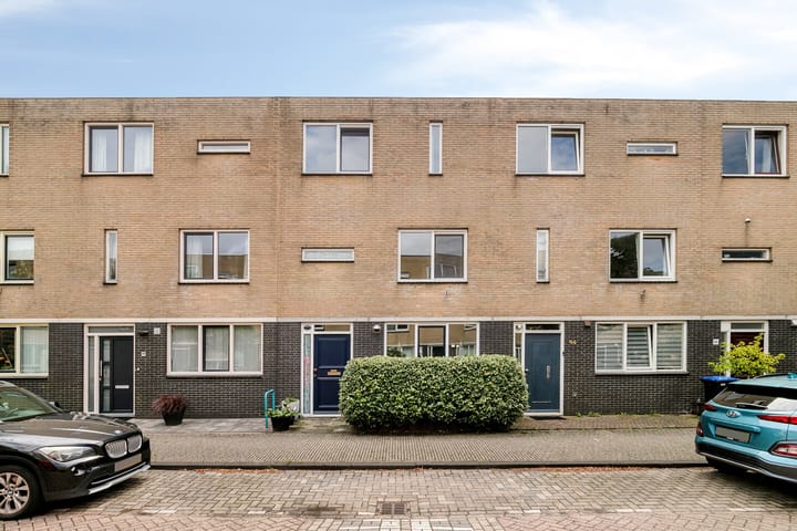 Henriëtte van der Meystraat 42 in Leiden