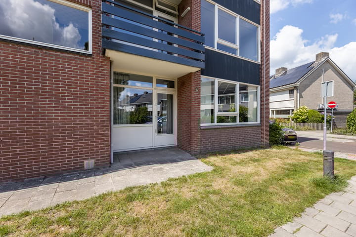 Henry Dunantstraat 30 in Hengelo photo