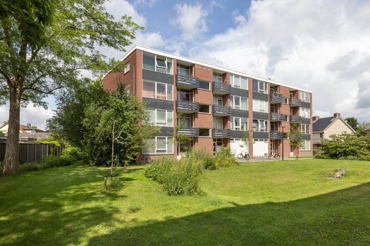 Henry Dunantstraat 44 in Hengelo photo