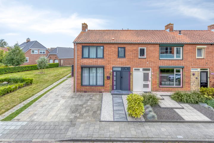 Henry Dunantstraat 45 in Kruiningen
