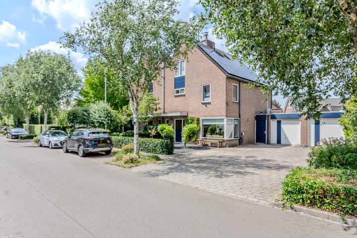 Hensjesweg 17 in Barneveld foto