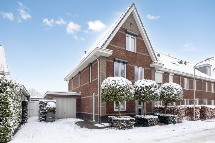 Hensjesweg 18 in Barneveld foto