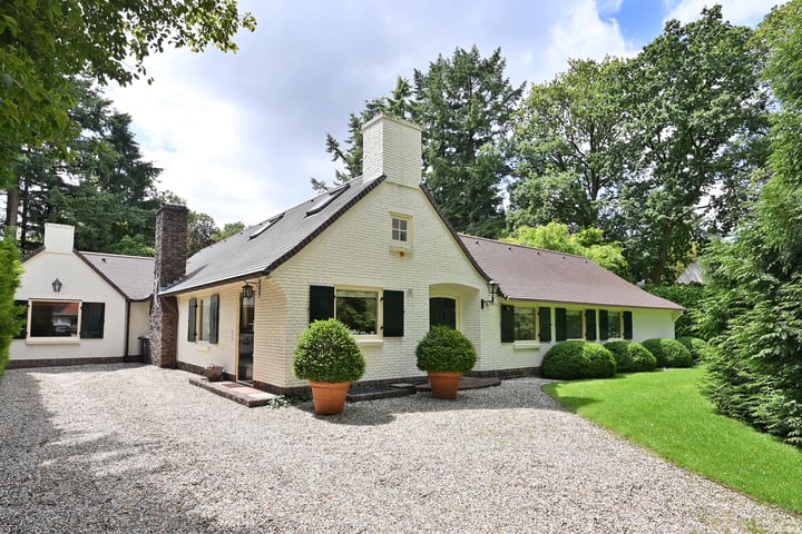 Herdersweg 13a in Laren