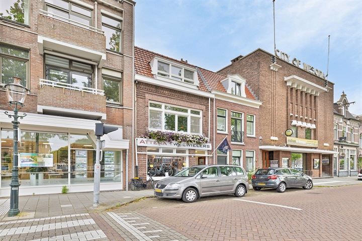 Herengracht 25 in Weesp