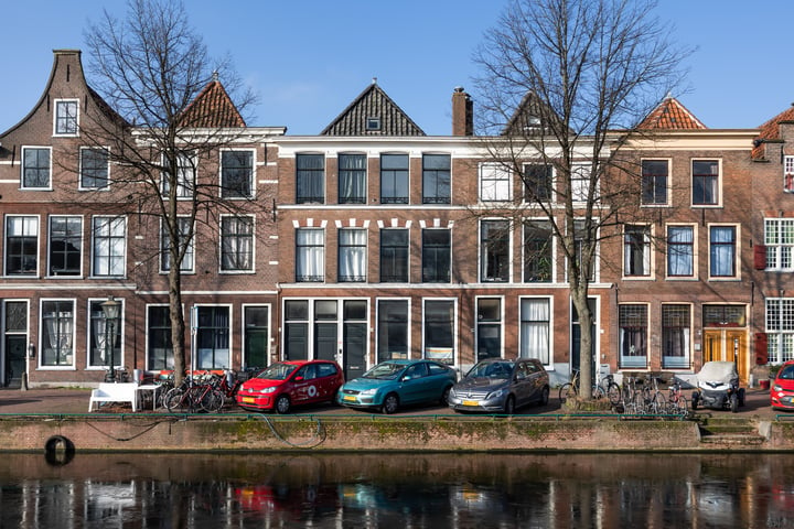 Herengracht 76B in Leiden